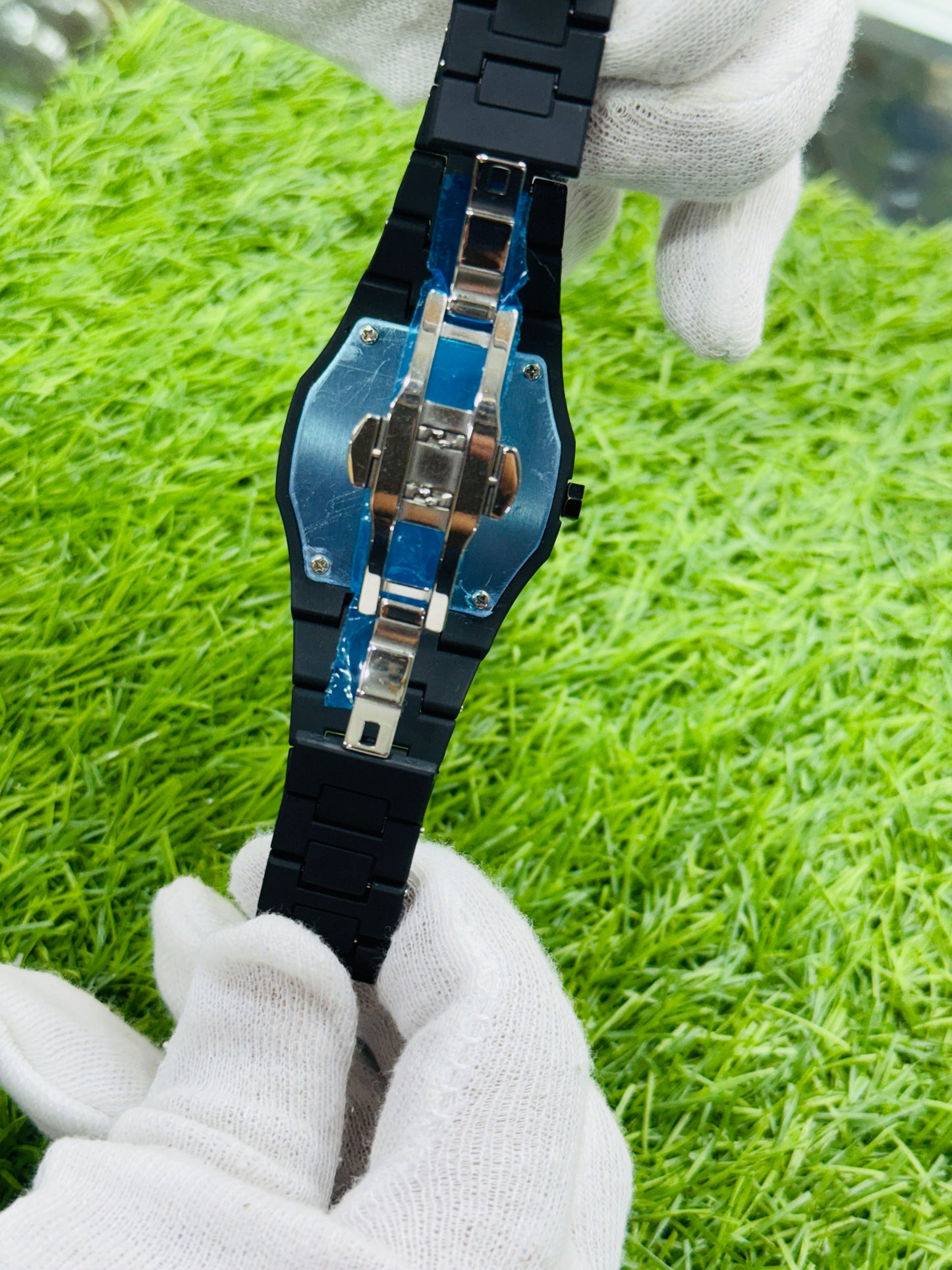 Aura Watch with Arabic Dial