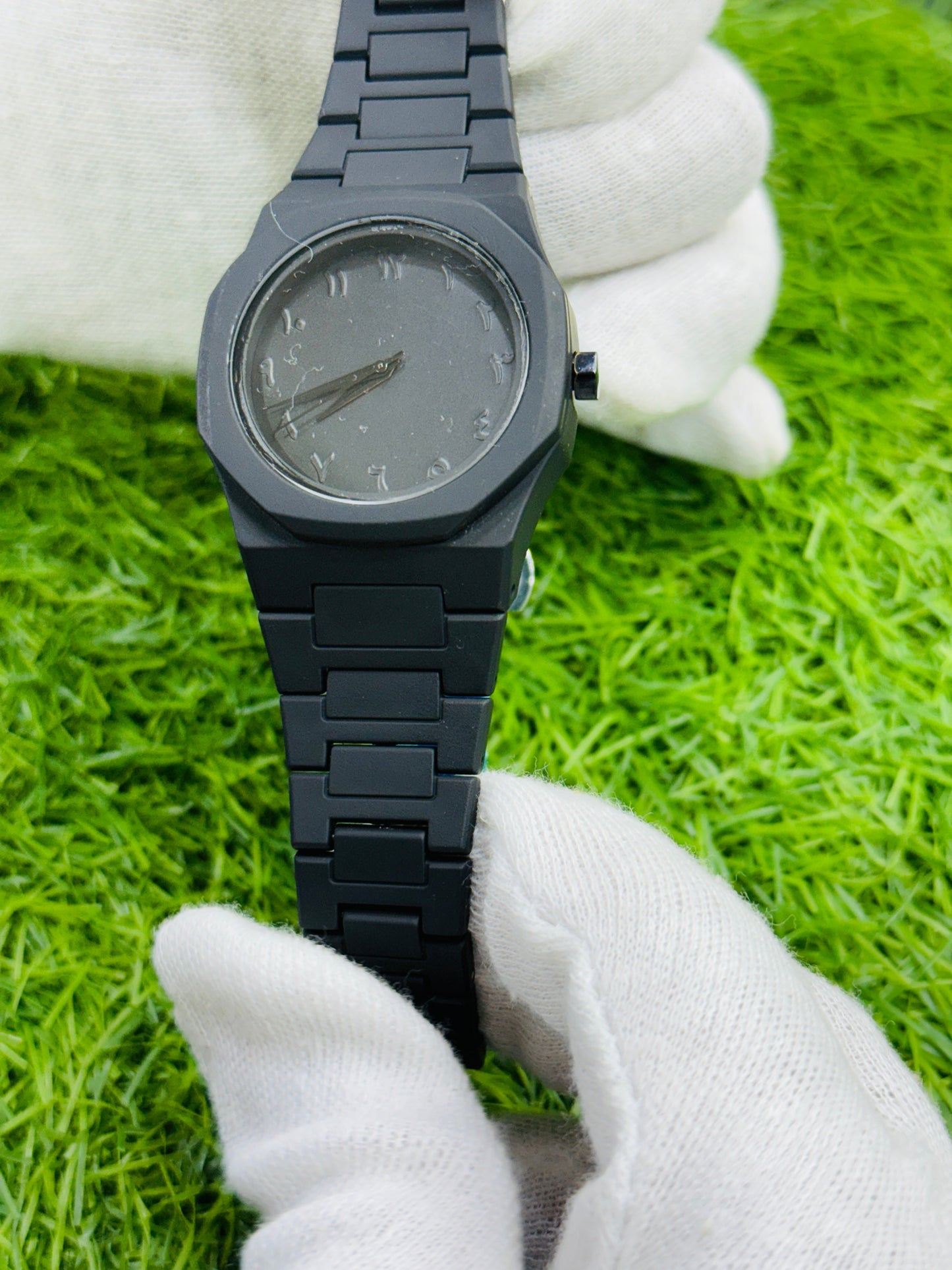 Aura Watch with Arabic Dial