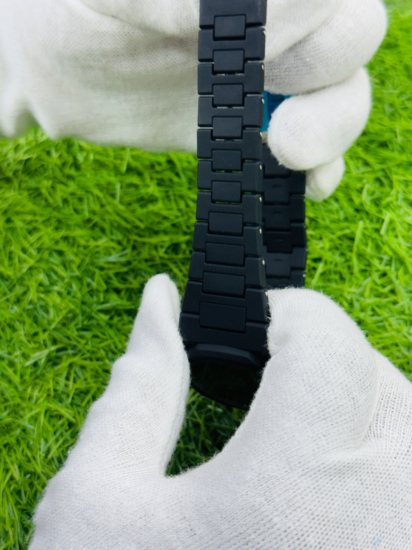 Aura Watch with Arabic Dial