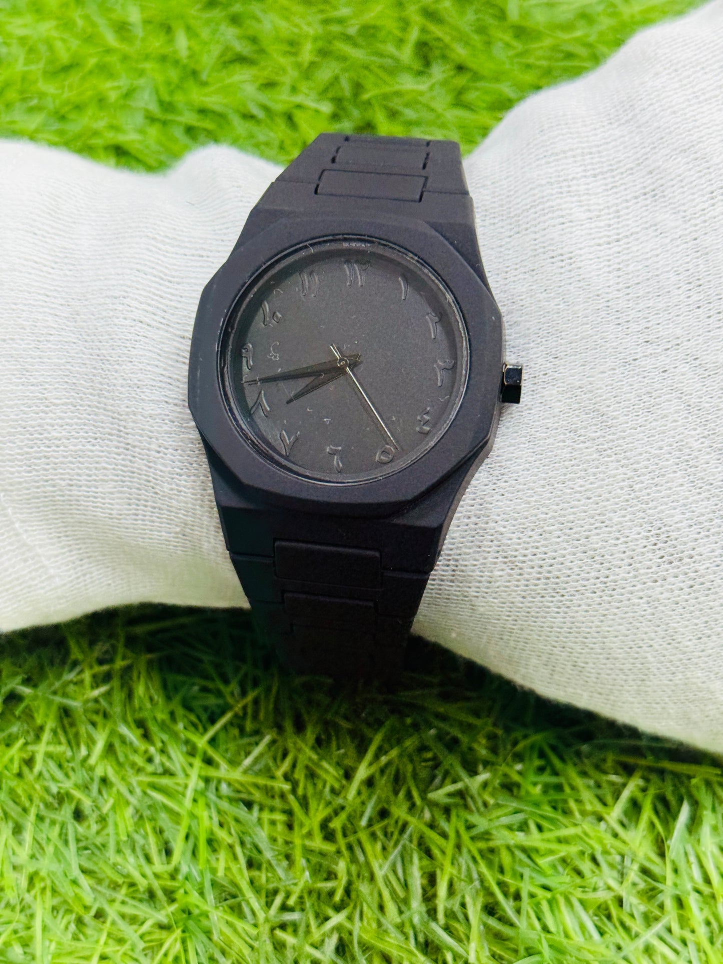 Aura Watch with Arabic Dial